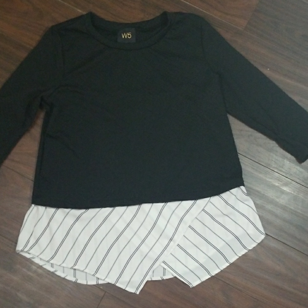 W5 3/4 sleeve crew neck blouse flowy bottom sz Med